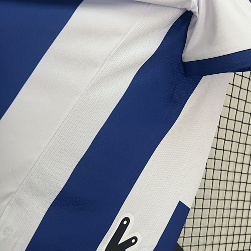 Camiseta Real Sociedad 2023/24 Local — detalle