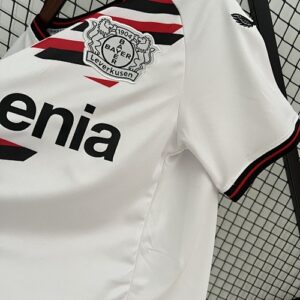 Camiseta Bayer Leverkusen 2023/24 Local - detalle
