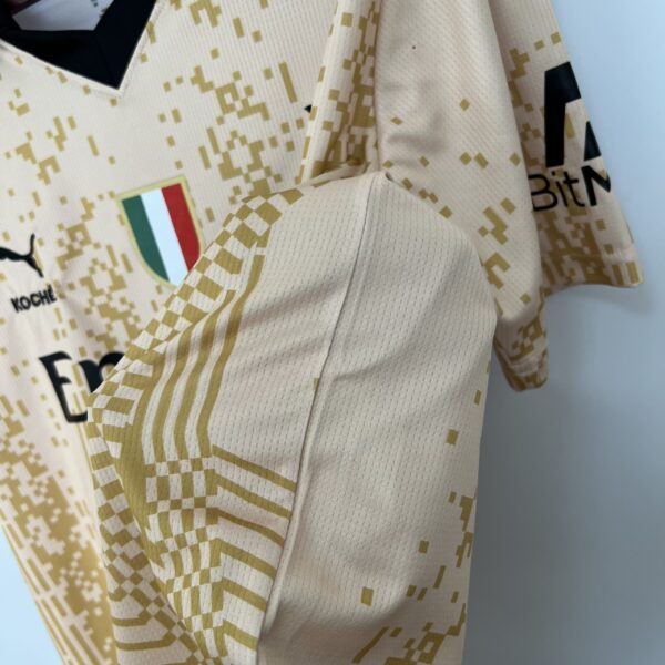 Camiseta AC Milan 2024/25 Local - detalle