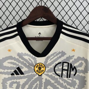 Camiseta Atlético Mineiro 2021 Edición Especial Manto da Massa 113 — detalle