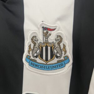 Camiseta Newcastle United 2023/24 Local - detalle