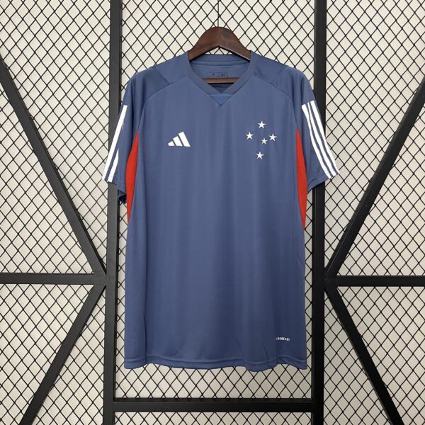 Camiseta Cruzeiro 2024 Entrenamiento — detalle de la pasión futbolera