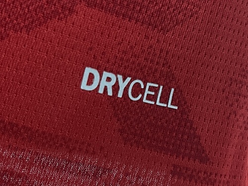 Camiseta Valencia CF 2023/24 Visita — detalle