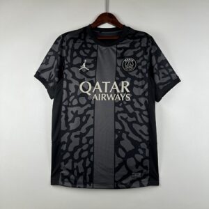 Camiseta Paris Saint-Germain 2021/22 Tercera - detalle escudo