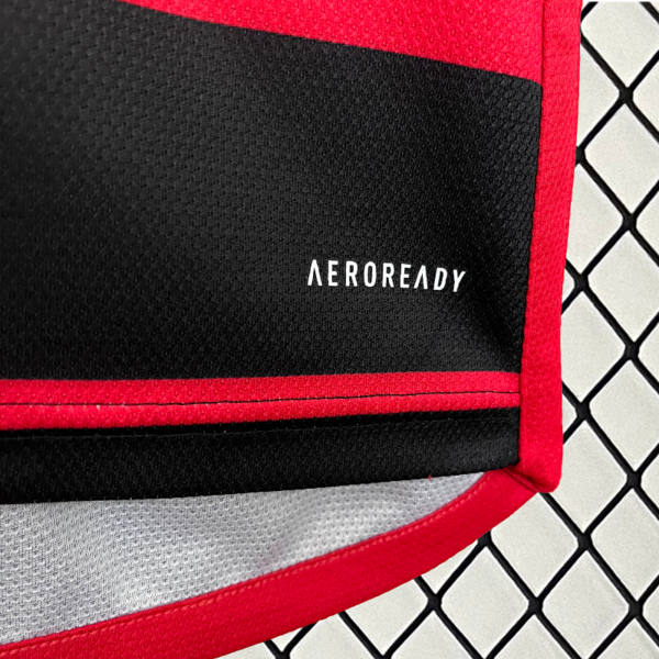 Camiseta Flamengo 2024 Local — detalle