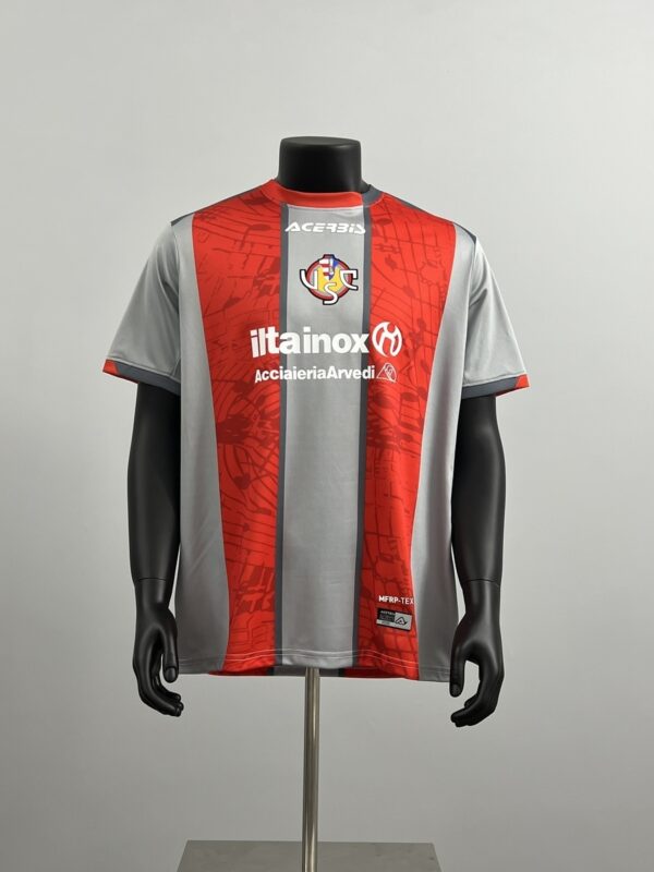 Camiseta Cremonese 2023/24 Local - detalle