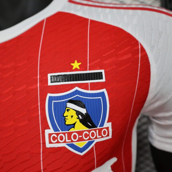 Camiseta Colo Colo 2024/25 Local Versión Jugador - detalle