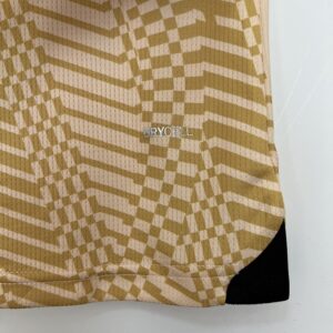 Camiseta AC Milan 2024/25 Local - detalle escudo