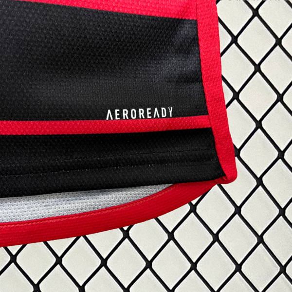 Camiseta Flamengo 2024/25 Alternativa Mujer — detalle inferior