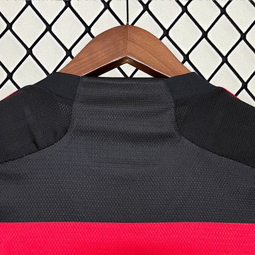 Camiseta Flamengo 2024/25 Alternativa Mujer — detalle de tela principal