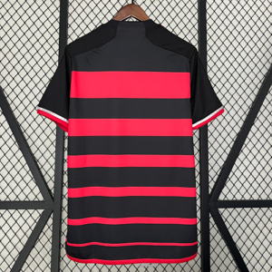 Camiseta Flamengo 2024 Local — detalle