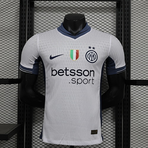 Camiseta Inter Milan 2023/24 Visita - detalle escudo