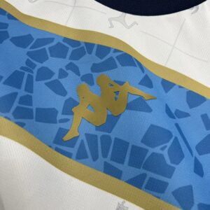 Camiseta Deportivo La Coruña 2023/24 Tercera — detalle escudo