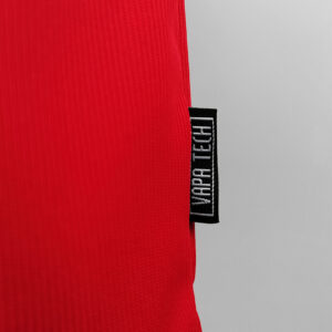 Camiseta Manchester United 1996/1998 Retro Local - detalle escudo y logotipo Umbro