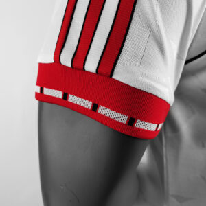 Camiseta Manchester United 1991/1992 Retro Local - detalle escudo