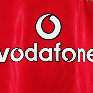 Camiseta Manchester United 2000-2002 Local Retro - detalle escudo