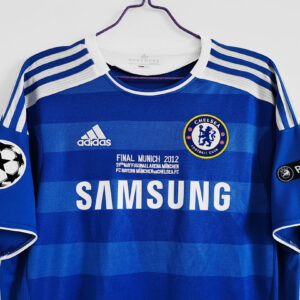 Camiseta Chelsea 2011/12 Local Retro - detalle escudo y Adidas