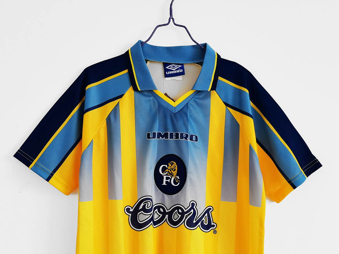Camiseta Chelsea 1997/98 Retro Visita - detalle escudo