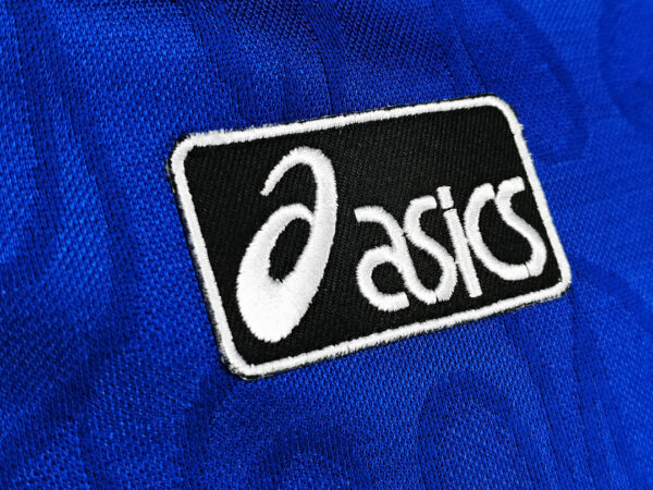 Camiseta Selección de Japón 1993 Retro Local Manga Larga - detalle del escudo JFA