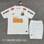 Camiseta Santos 2025 Local - detalle escudo