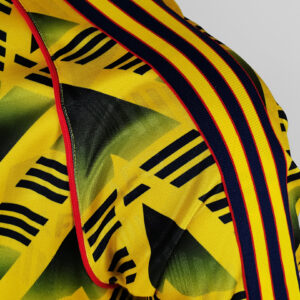 Camiseta Arsenal 1988 Retro Visita - detalle sponsor JVC