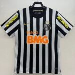 Camiseta Santos 1970 Retro Local - detalle escudo