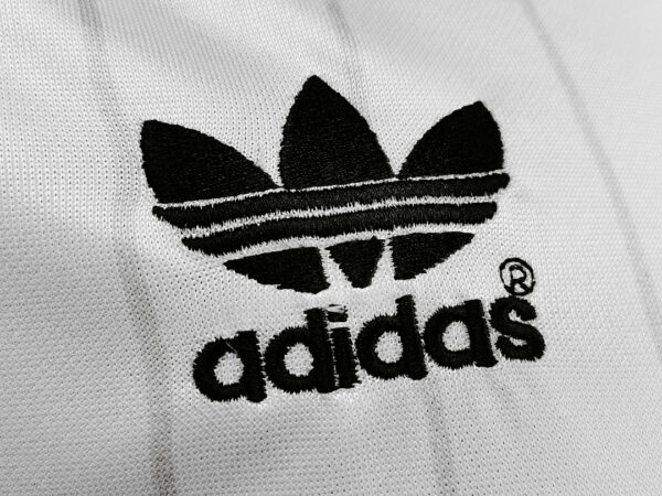 Camiseta Manchester United 1993/94 Visita Retro - detalle cuello