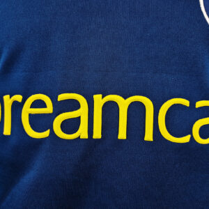 Camiseta Arsenal 1999/00 Tercera Retro - detalle sponsor Dreamcast