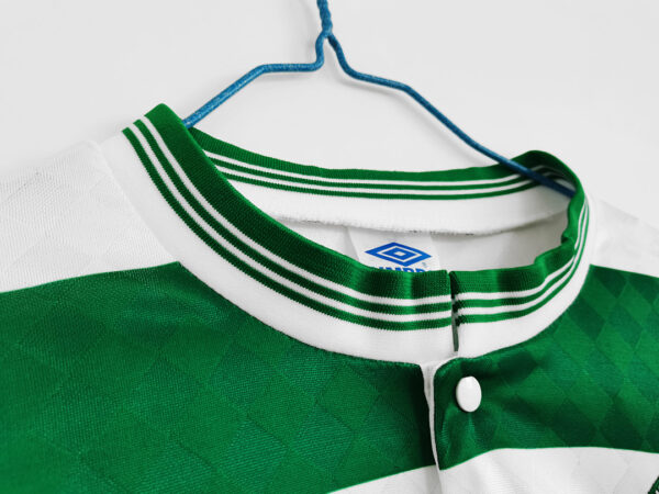 Camiseta Celtic FC 1995 Retro Visita Manga Larga - detalle patrocinador CRSMITH