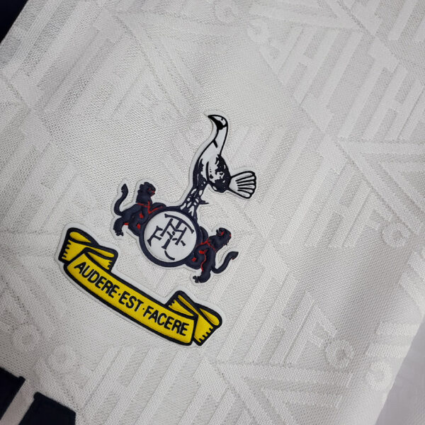 Camiseta Tottenham Hotspur 1998 Retro Local - detalle cuello y patrocinador
