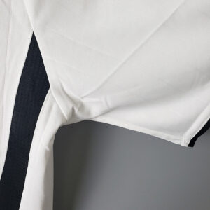 Camiseta Alemania 2006 Local - detalle franjas hombro