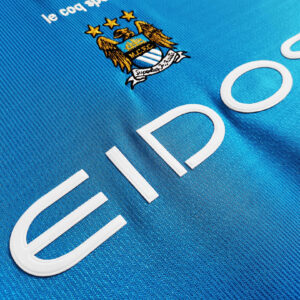 Camiseta Manchester City 2000 Retro Local - detalle cuello