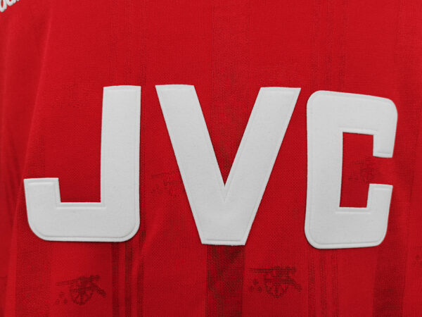 Camiseta Arsenal 1986/88 Retro Local - detalle logo Adidas