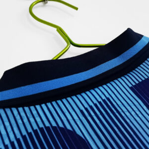 Camiseta Tottenham Hotspur 1988 Retro Local - detalle franjas
