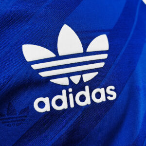 Camiseta Manchester United 1985 Local - detalle patrocinador SHARP