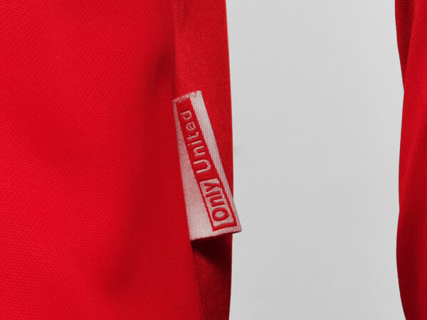 Camiseta Manchester United 1999 Retro Local Manga Larga - detalle