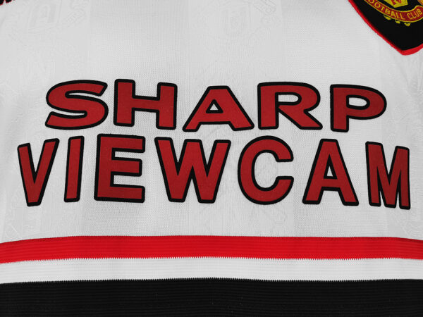 Camiseta Manchester United 1994/95 Retro Visita Manga Larga - detalle cuello