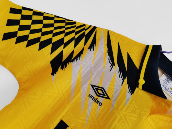 Camiseta Tottenham Hotspur 1990 Retro Local - detalle patrocinador Holsten