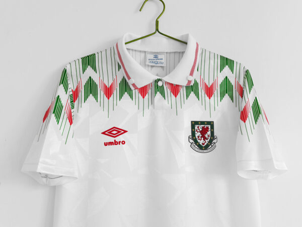 Camiseta Holanda 1990/1992 Retro Local - detalle franja roja