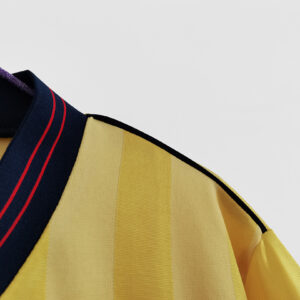 Camiseta Arsenal 1995 Retro Visita - textura de las rayas verticales