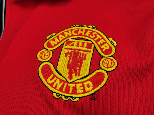 Camiseta Manchester United 1996/1998 Retro Local - vista trasera