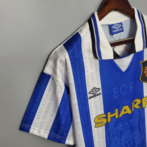 Camiseta Arsenal 2002-2004 Retro Visita - detalle estampado lateral