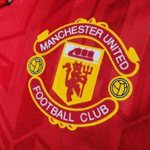 Camiseta Manchester United 1994/96 Local Retro - detalle logo Umbro