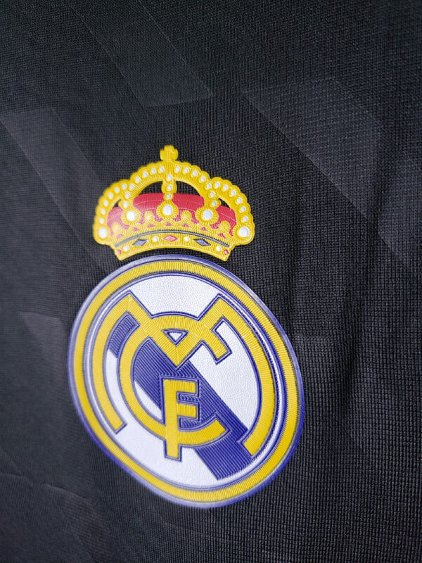 Camiseta Real Madrid 2011/2012 Retro - detalle