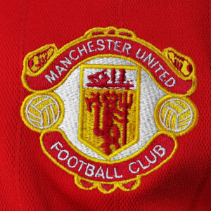 Camiseta Manchester United 1990/92 Local Retro - detalle logo Adidas
