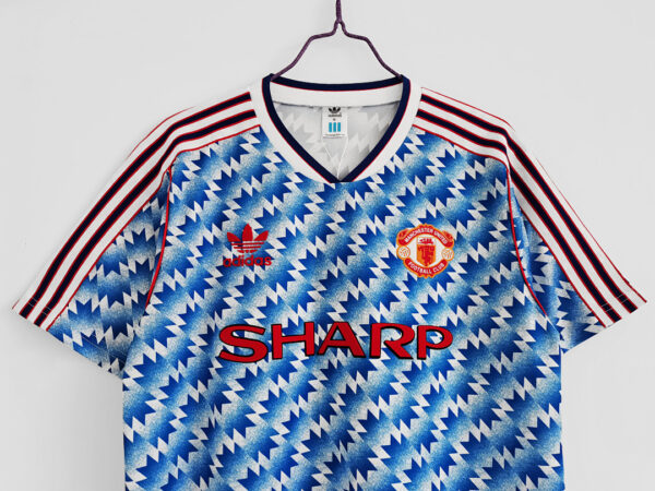 Camiseta Manchester United 1997 Local - detalle manga