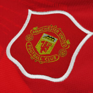 Camiseta Manchester United 1999 Retro Local Manga Larga - vista lateral