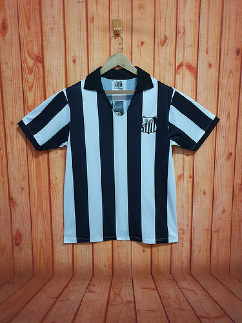 Camiseta Newcastle United 1982 Retro Local - vista frontal