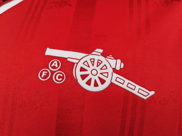 Camiseta Arsenal 1986/88 Retro Local - detalle cuello y ribetes