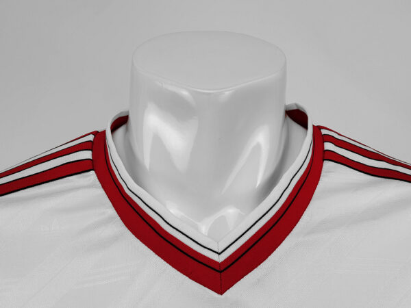 Camiseta Manchester United 1986 Retro Visita Manga Larga - detalle tejido
